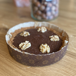 Bezglutenowe ciasto na piernikowym spodzie 450g